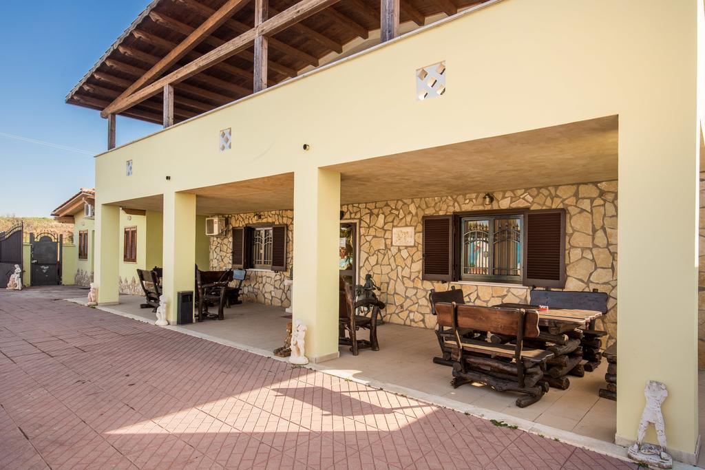 Villa Gengi Ardea Exterior foto